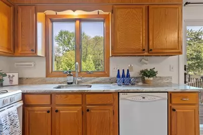 246 Aiken Avenue #7, Lowell, MA 01850 - Photo 4