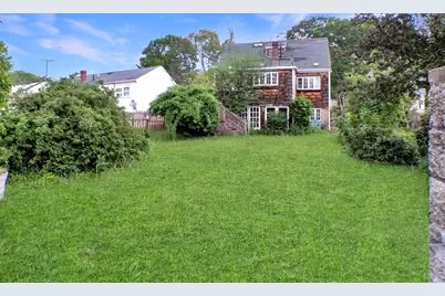9 Viking Ter, Boston, MA 02126 - Photo 2