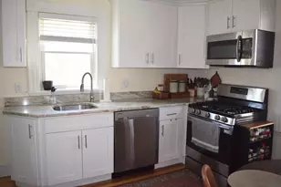 2 Griffin Pl, Salem, MA 01970 - Photo 4
