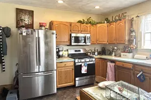 22 Arthur St, Winchester, MA 01890 - Photo 2