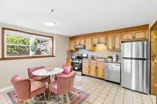 41 Mountain St, Woburn, MA 01801 - Photo 8
