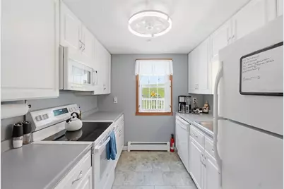 998 Guelphwood Road, Southbridge, MA 01550 - Photo 10