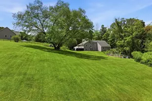 998 Guelphwood Rd, Southbridge, MA 01550 - Photo 34