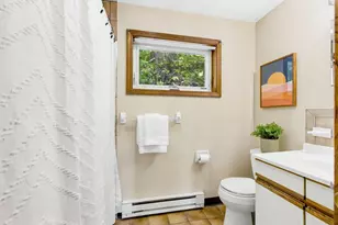 41 Mountain St, Woburn, MA 01801 - Photo 24