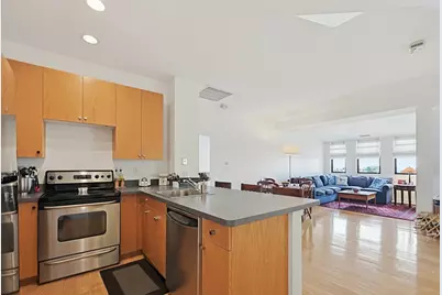 72 Ashland St #410, Malden, MA 02148 - Photo 4