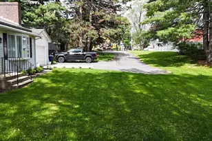 412 West St, Leominster, MA 01453 - Photo 4