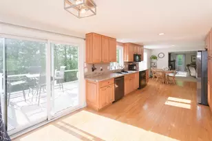 6 Chamberlain Rd, Uxbridge, MA 01569 - Photo 4