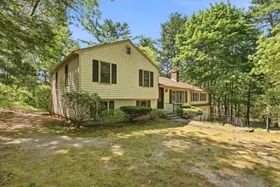 40 Kristin Rd, Plymouth, MA 02360 - Photo 2