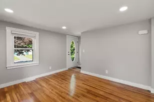 102 Turnpike St, Easton, MA 02375 - Photo 10