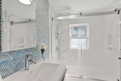 102 Turnpike St, Easton, MA 02375 - Photo 14