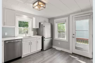 102 Turnpike St, Easton, MA 02375 - Photo 8