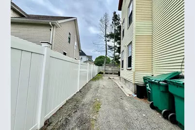 504 Summer St, Lynn, MA 01905 - Photo 16
