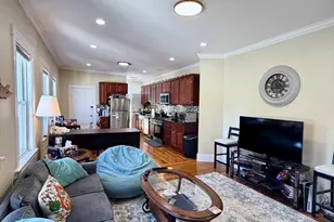 7 Fuller St, Waltham, MA 02453 - Photo 2