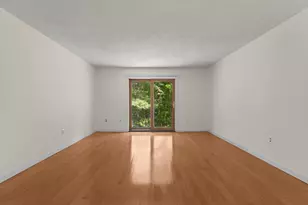 7 Shadowbrook Ln, Milford, MA 01757 - Photo 2