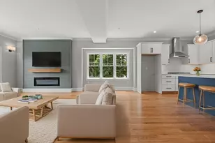22 Pleasant St, Mansfield, MA 02048 - Photo 4