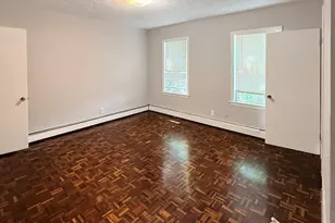607 E 7th St, Boston, MA 02127 - Photo 8