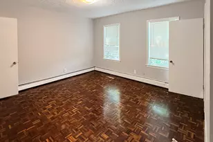 607 E 7th St, Boston, MA 02127 - Photo 10