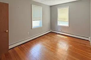 607 E 7th St, Boston, MA 02127 - Photo 6