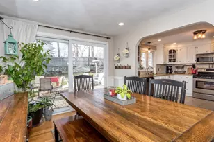 27 Sherman St, Needham, MA 02494 - Photo 6