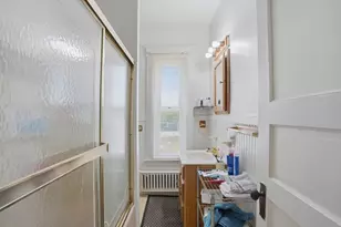 233 Clarendon St, Fitchburg, MA 01420 - Photo 34