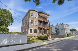 233 Clarendon St, Fitchburg, MA 01420 - Photo 4