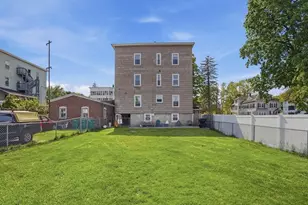 233 Clarendon St, Fitchburg, MA 01420 - Photo 40