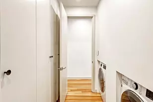 11 1/2 Centre St, Cambridge, MA 02139 - Photo 8