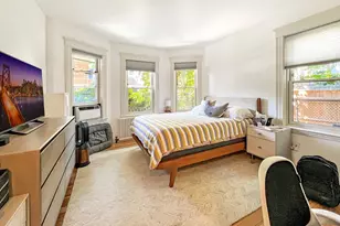 11 1/2 Centre St, Cambridge, MA 02139 - Photo 4