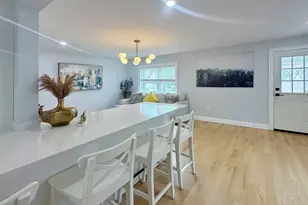 28 Arnold St, Quincy, MA 02169 - Photo 8