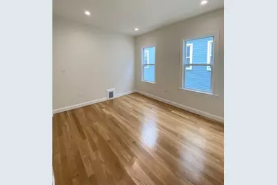 258 Belmont St #2, Watertown, MA 02472 - Photo 12