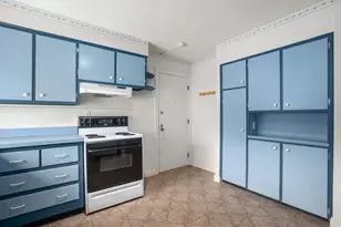 10 Ashland St, Worcester, MA 01609 - Photo 10