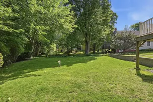 48 Kilby St, Woburn, MA 01801 - Photo 32