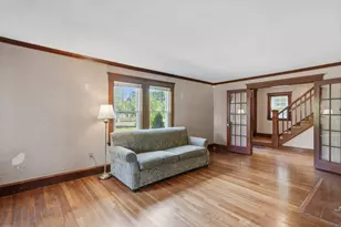 189 Playstead Rd, Medford, MA 02155 - Photo 12