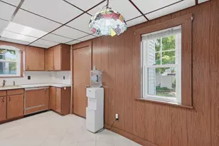 189 Playstead Rd, Medford, MA 02155 - Photo 16