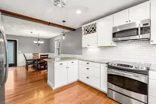 14 Greenlawn Ave, Salem, MA 01970 - Photo 8