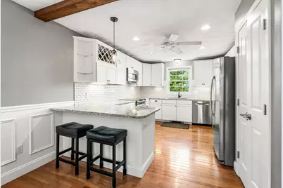 14 Greenlawn Ave, Salem, MA 01970 - Photo 4