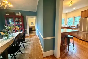 43 Walnut St, Newton, MA 02460 - Photo 8