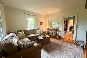 43 Walnut St, Newton, MA 02460 - Photo 12