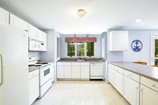 20 Old Kenyon Rd, Falmouth, MA 02536 - Photo 18