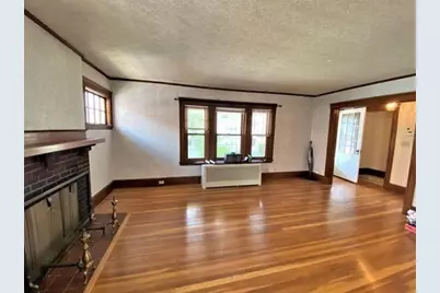 81 Newport Street #81, Arlington, MA 02476 - Photo 2