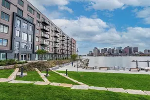 45 Lewis St, Boston, MA 02128 - Photo 12