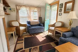 19 Perkins Ave, Oak Bluffs, MA 02557 - Photo 4