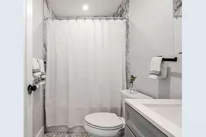 168 H #2, Boston, MA 02127 - Photo 24