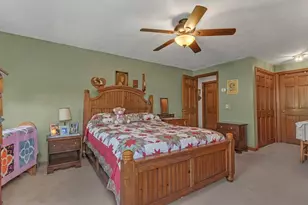 31 Fox Run Rd, Bellingham, MA 02019 - Photo 18