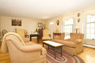 70 Westwood Park Cir, Attleboro, MA 02703 - Photo 6