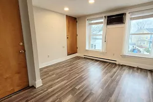 24 Myrtle St, Framingham, MA 01702 - Photo 10