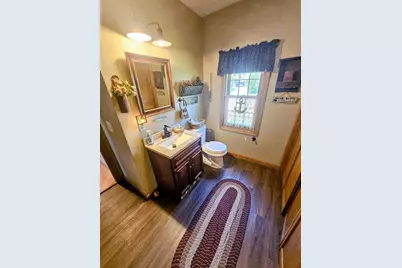 67 S Charlton Shore Rd, Charlton, MA 01507 - Photo 24