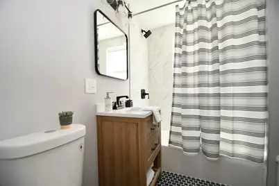18 Lyon #3, Boston, MA 02122 - Photo 14