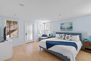 13 Young St, Edgartown, MA 02539 - Photo 16