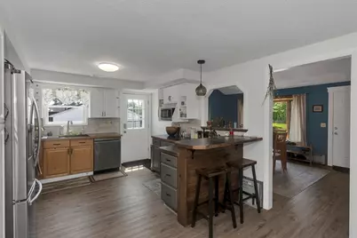 25 Ballard St, Easthampton, MA 01027 - Photo 16